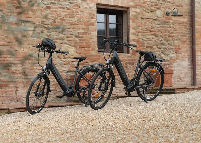 ファームステイ La Frattina